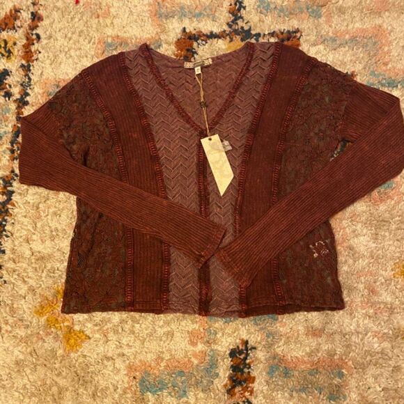 Brand new Lacey shirt - Picture 1 of 4